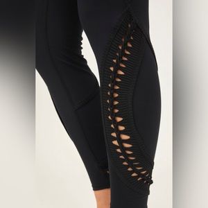 36) đHOST PICKđ NWT Free People Rebound leggings in black